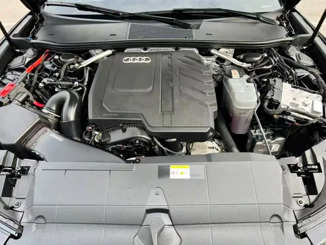Audi A6L — Фото автомобиля 9