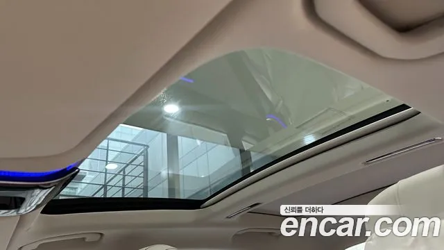 Mercedes-Benz S-Class — Фото автомобиля 11