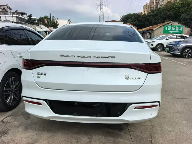 BYD Qin PLUS — Фото автомобиля 5