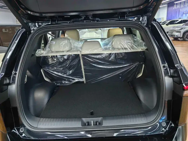 Toyota BoZhi 3X — Фото автомобиля 20