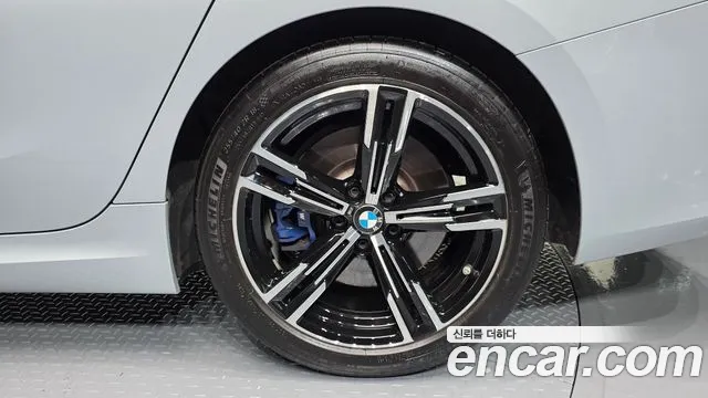BMW 3-Series 3 серия (G20) 320i M Sport — Фото автомобиля 16