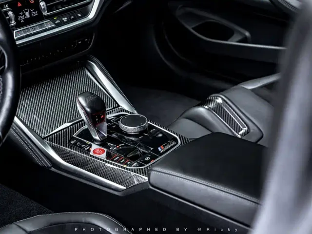 BMW M4 — Фото автомобиля 10