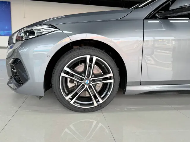 BMW 2 Series — Фото автомобиля 16