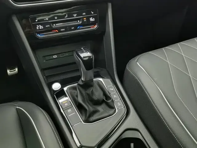 Volkswagen Tiguan L — Фото автомобиля 13