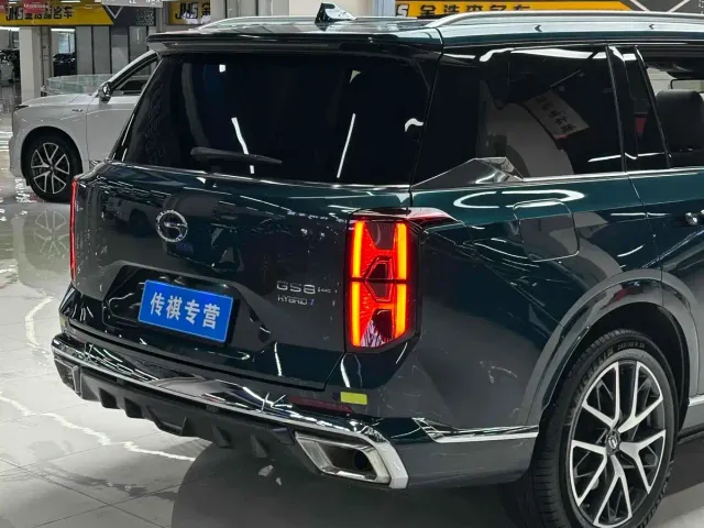 GAC Trumpchi GS8 — Фото автомобиля 7