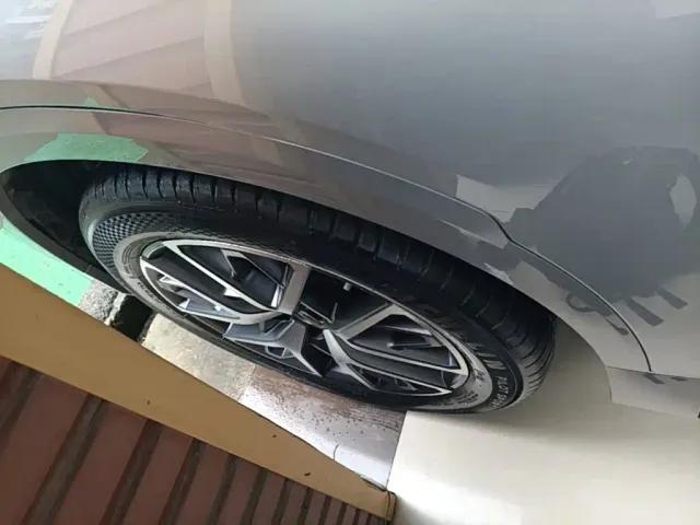 GAC Trumpchi GS8 — Фото автомобиля 22