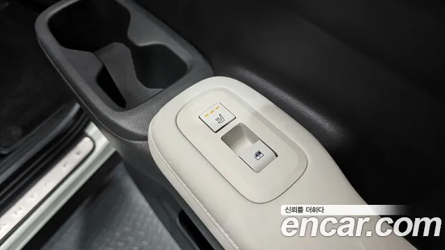 Hyundai Santa Fe — Фото автомобиля 26