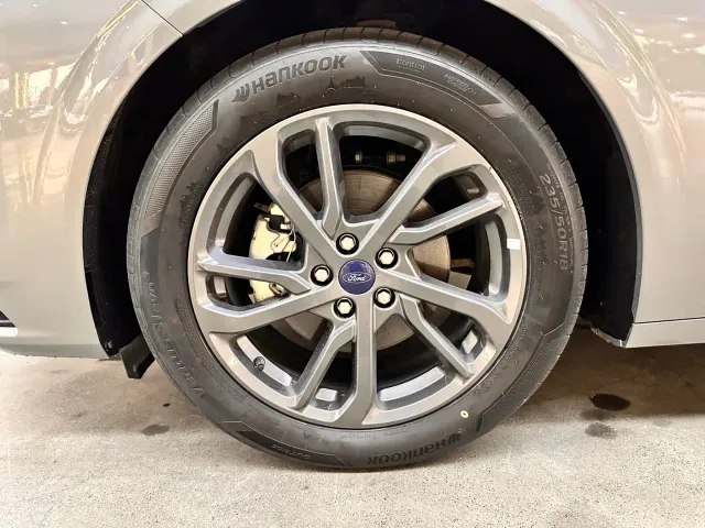 Ford Mondeo — Фото автомобиля 5