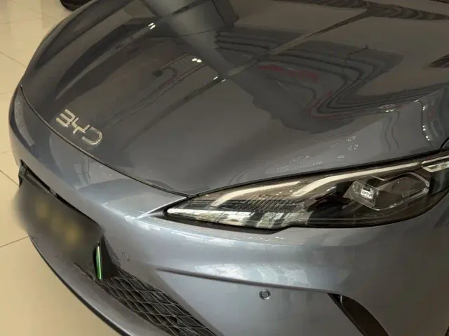 BYD Seal 05 DM-i — Фото автомобиля 14