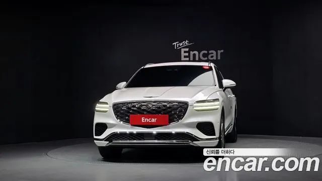 Genesis GV70 2.5T Бензин AWD — Фото автомобиля 2