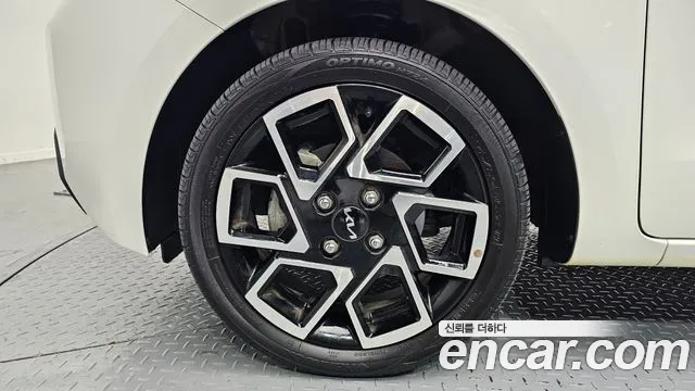 Kia RAY Новый Kia Ray Signature — Фото автомобиля 4