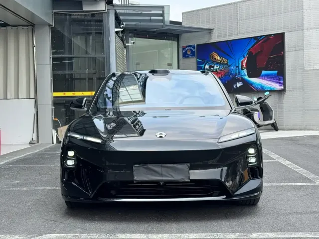 Nio ET5 Touring — Фото автомобиля 3
