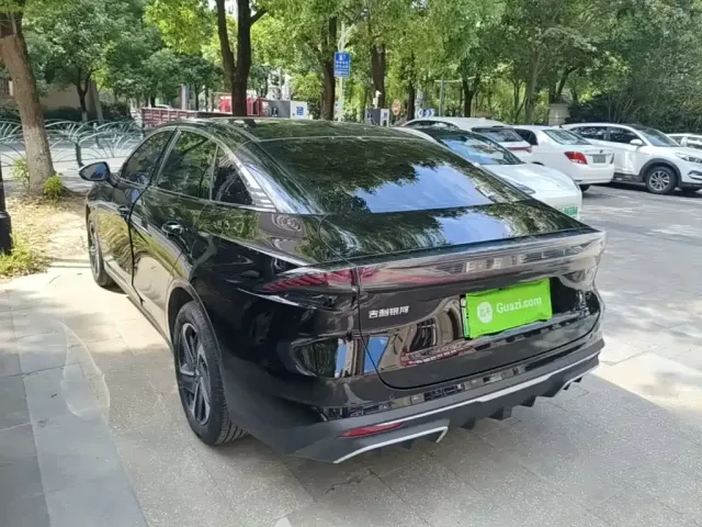 Geely Galaxy L6 — Фото автомобиля 4