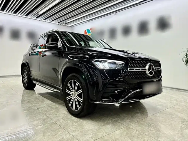 Mercedes-Benz GLE-Class — Фото автомобиля 12
