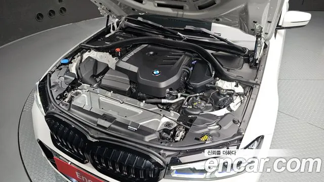BMW 3-Series 3 серия (G20) 320i M Sport — Фото автомобиля 6