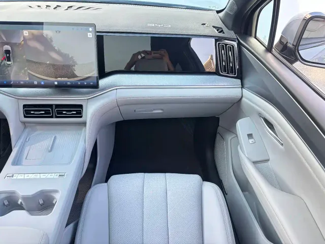 BYD Song Ultra — Фото автомобиля 15