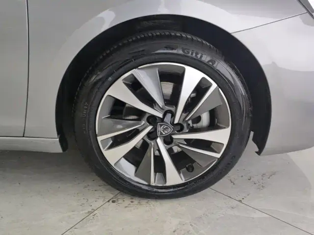 Peugeot 408 — Фото автомобиля 6