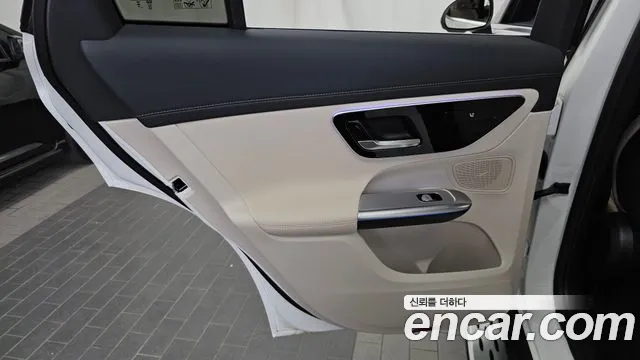 Mercedes-Benz GLC-Class — Фото автомобиля 14