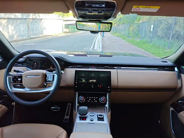 Land Rover Range Rover — Фото автомобиля 13