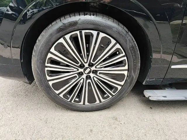 Geely Galaxy M9 — Фото автомобиля 22
