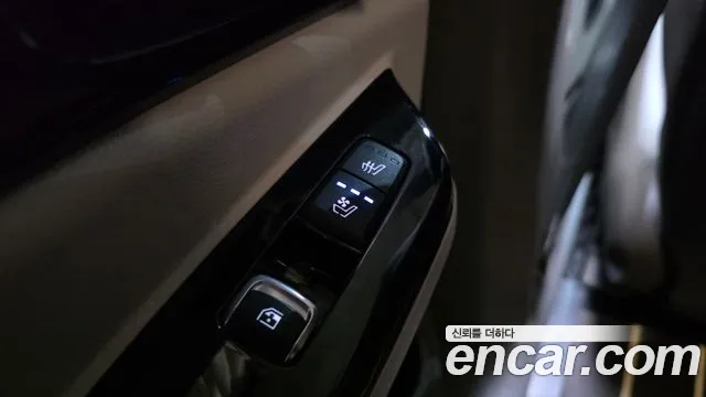 Kia Canival Carnival 4 поколение Бензин 7 мест Hi-Limousine — Фото автомобиля 25