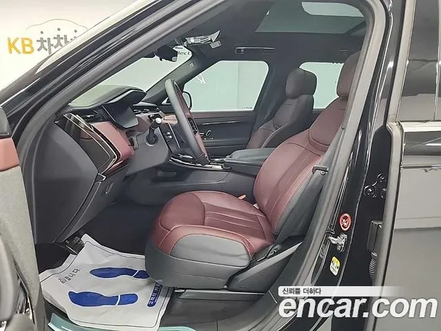 Land Rover Range Rover Sport — Фото автомобиля 11