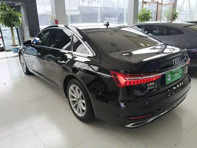 Audi A6L — Фото автомобиля 4