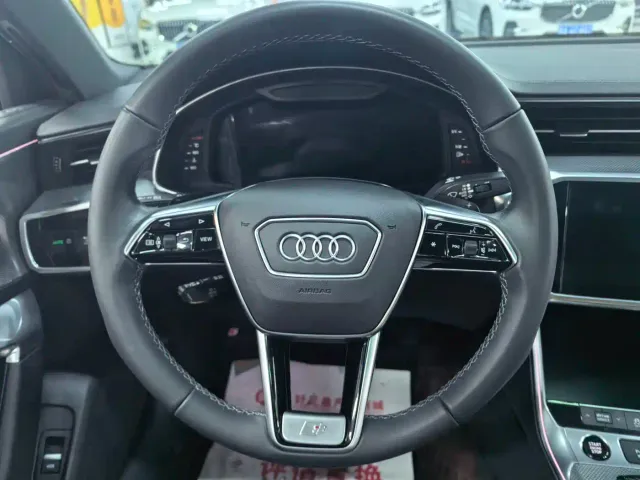 Audi A6L — Фото автомобиля 10