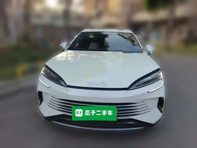 BYD Seal — Фото автомобиля 2