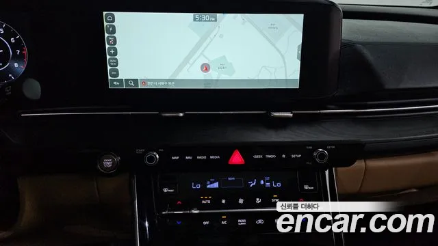 Kia Canival Carnival 4 поколение Бензин 9 мест Signature — Фото автомобиля 15