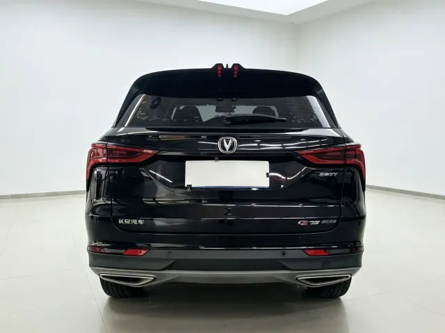 Changan CS75 Plus — Фото автомобиля 14