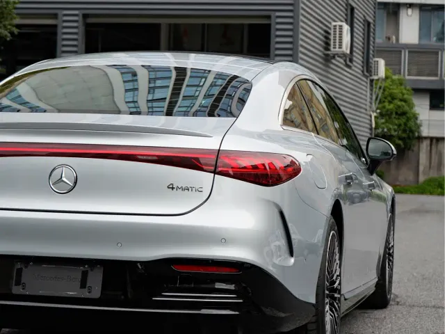 Mercedes-Benz EQS — Фото автомобиля 6