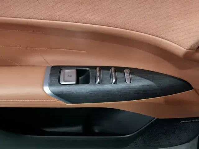 Changan CS75 Plus — Фото автомобиля 9