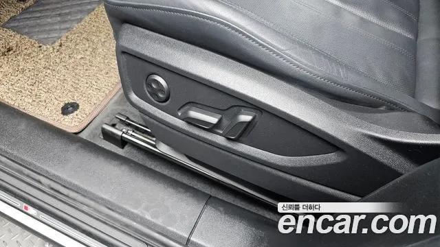 Audi Q5 40 TDI quattro Sportback Premium — Фото автомобиля 26