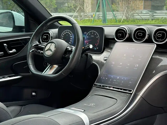Mercedes-Benz C-Class — Фото автомобиля 12