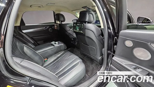 Genesis G80 — Фото автомобиля 30