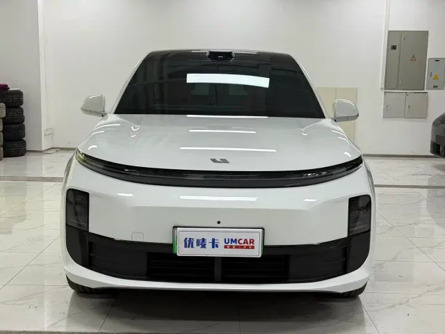 Li Auto L6 — Фото автомобиля 2