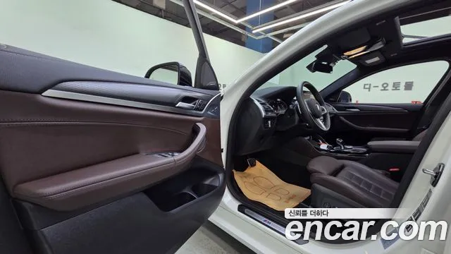 BMW X4 G02 — Фото автомобиля 11