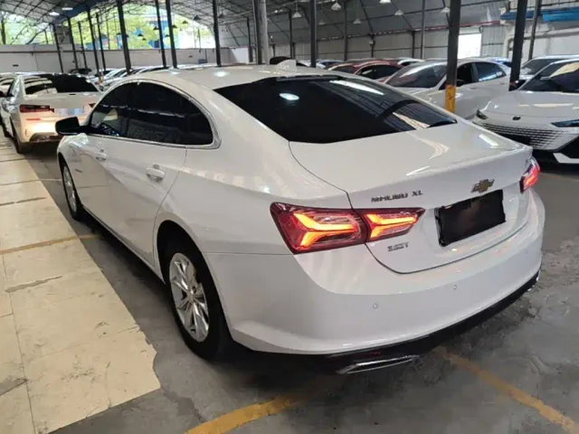 Chevrolet Malibu XL — Фото автомобиля 4