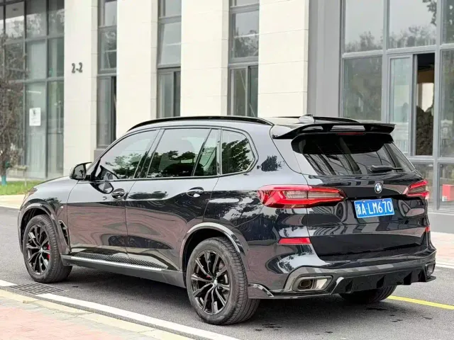 BMW X5 — Фото автомобиля 7