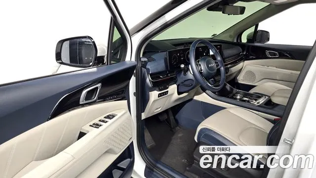 Kia Carnival Generation 4 — Фото автомобиля 15