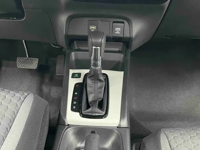 Honda Fit — Фото автомобиля 13
