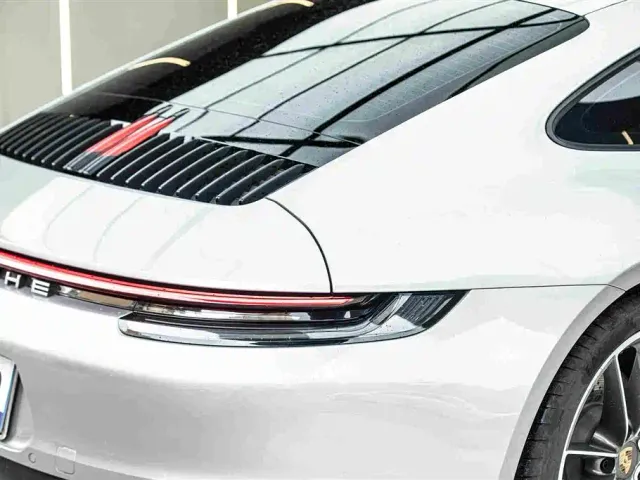 Porsche 911 — Фото автомобиля 4