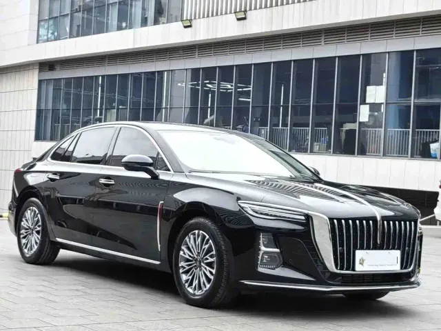 Hongqi H5 — Фото автомобиля 3