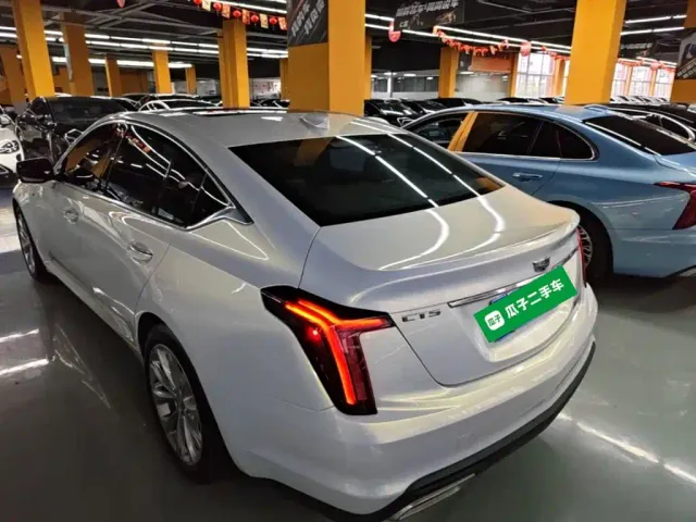 Cadillac CT5 — Фото автомобиля 4
