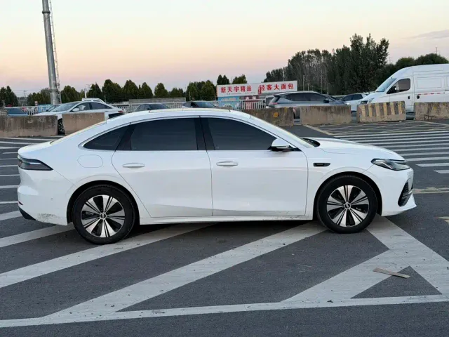 Geely Galaxy A7 — Фото автомобиля 10