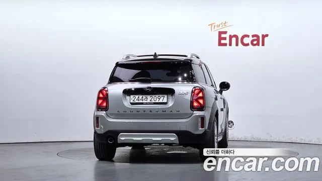 Mini Countryman — Фото автомобиля 4