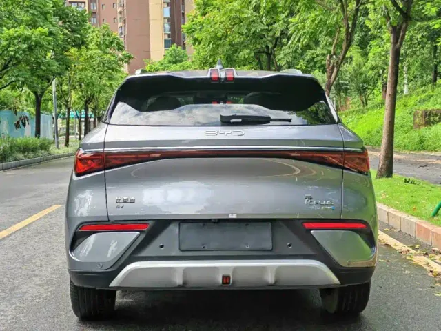 BYD Yuan PLUS — Фото автомобиля 4