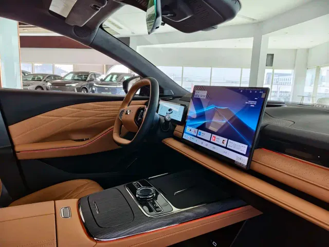 Geely Galaxy Xingyao 8 — Фото автомобиля 19