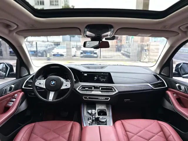 BMW X5 — Фото автомобиля 12